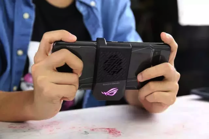 ƻiPhone11ROG2ϷֻԼļǿ
