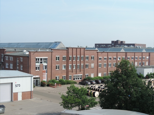 RFS125周年 从发明开始 迎光而生