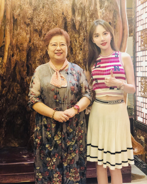 传统企业拥抱未来科技，中国十大女杰陆亚萍女士会见ONO徐可