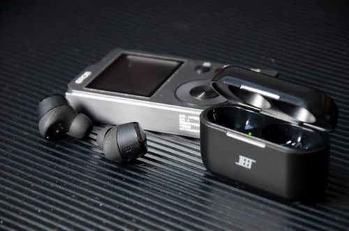 华强北AirPods最高版本的优缺点？这几款蓝叶耳机性价比最高