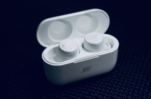 苹果无线耳机值得买吗?年度最具性价比的五款蓝牙耳机