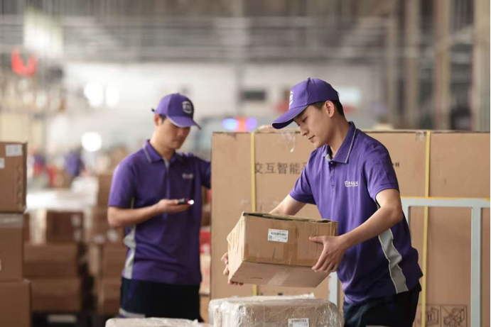 跨越物流：整体打包服务升级，最快8小时极速送达