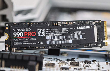随机读写性能提升超50% 三星990 PRO旗舰级PCIe 4.0固态硬盘图赏