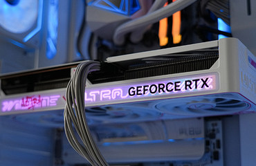 七彩虹iGame RTX 5060 Ultra W OC顯卡評測