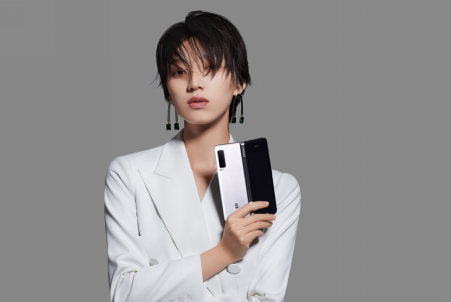 从心出发 心系天下三星W20 5G探索心灵旅程