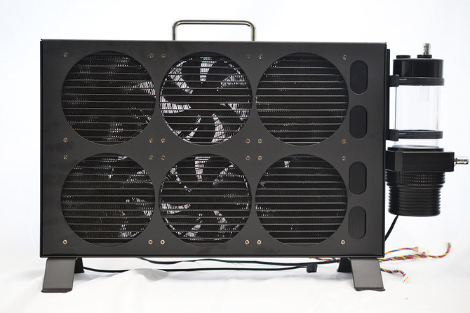 业界首款水冷矿机蚂蚁矿机s9hydro评测