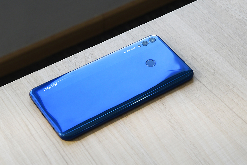 712寸大屏手机荣耀8xmax开箱图赏