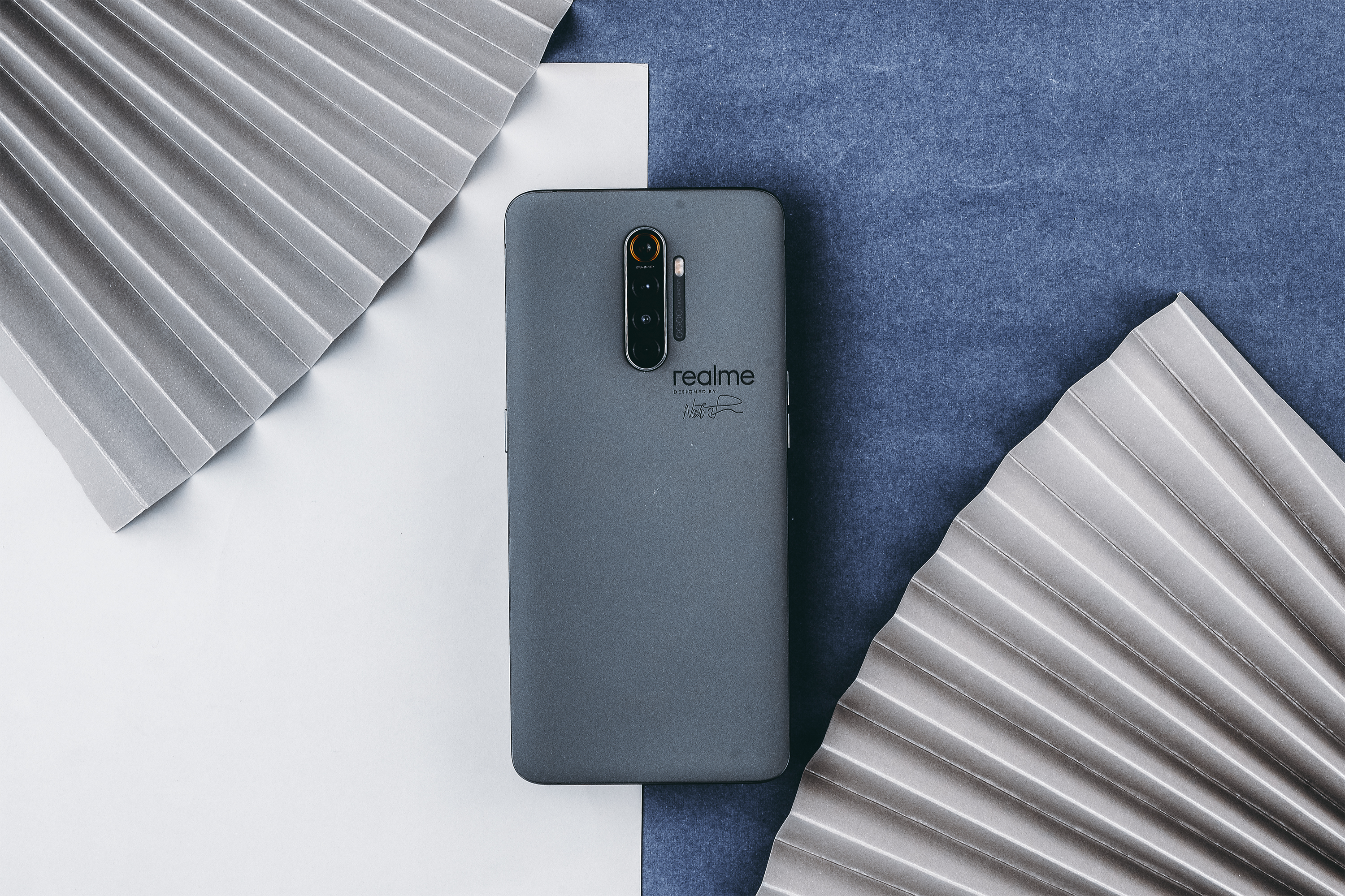 realme x2 pro大师版开箱:回归本质的设计你喜欢吗?