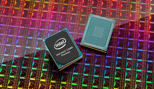 据英特尔方面介绍,atom c3000系列的四款芯片均都不支持超线程,其中c