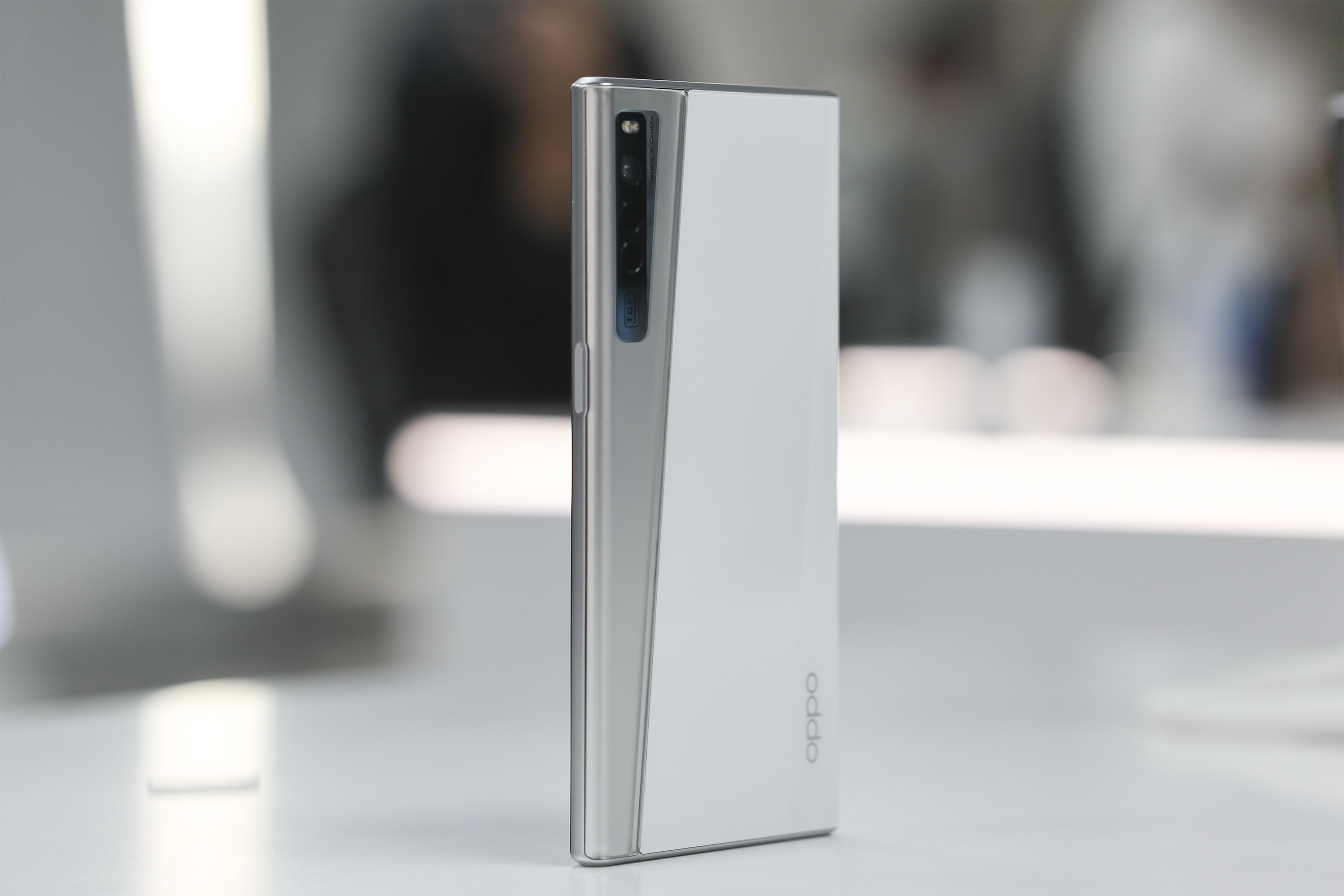 oppox2021卷轴屏概念机上手体验柔性屏手机新形状爱锋贝正品二手手机