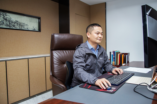 攀升电脑董事长陈孝军获评2021年武汉市劳动生产优秀个人