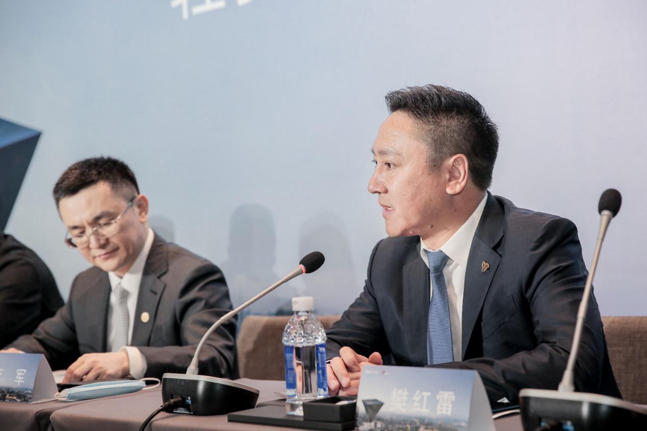 雅居乐房管践行陈卓林多元化战略,为集团未来发展增加了更多可能性