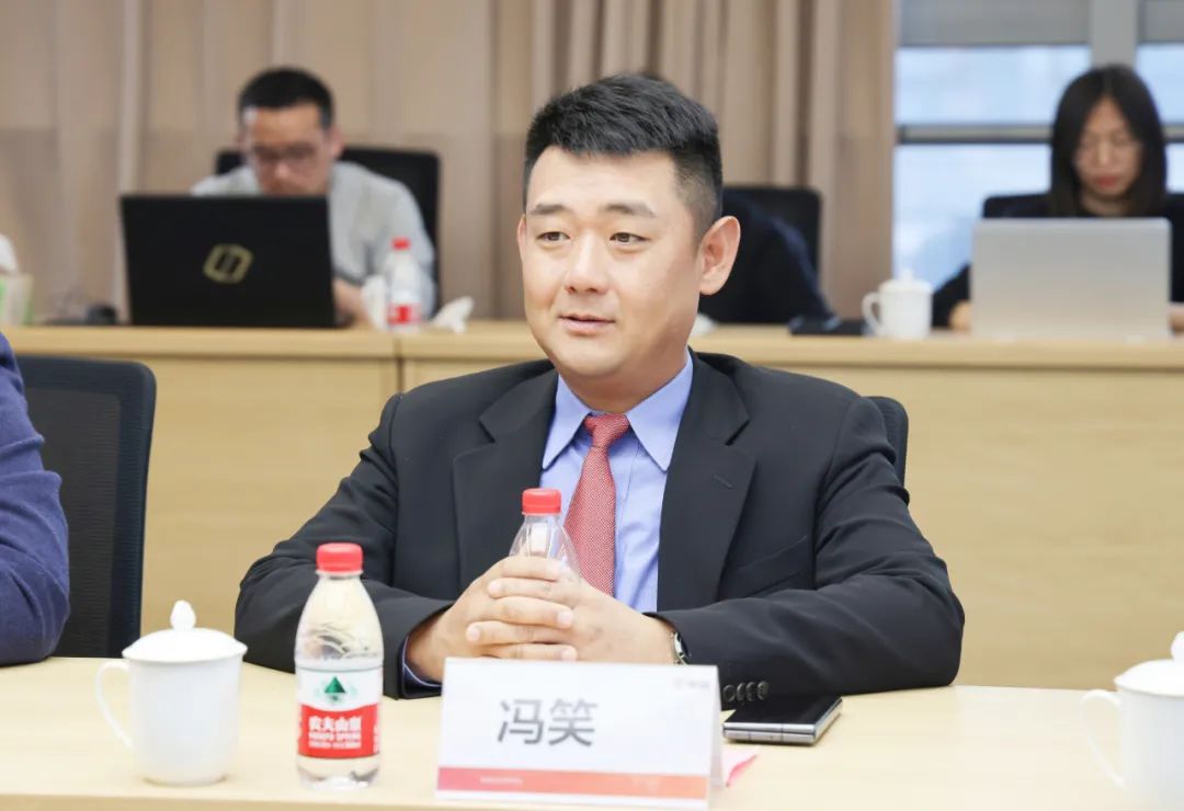 星恒电源董事长兼总裁冯笑表示:"在电动车锂电行业快速发展的当下