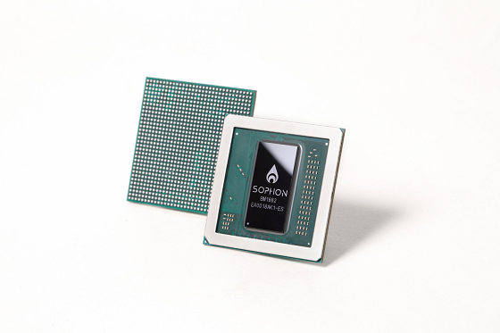 (比特大陆算丰云端人工智能芯片 bm1682)