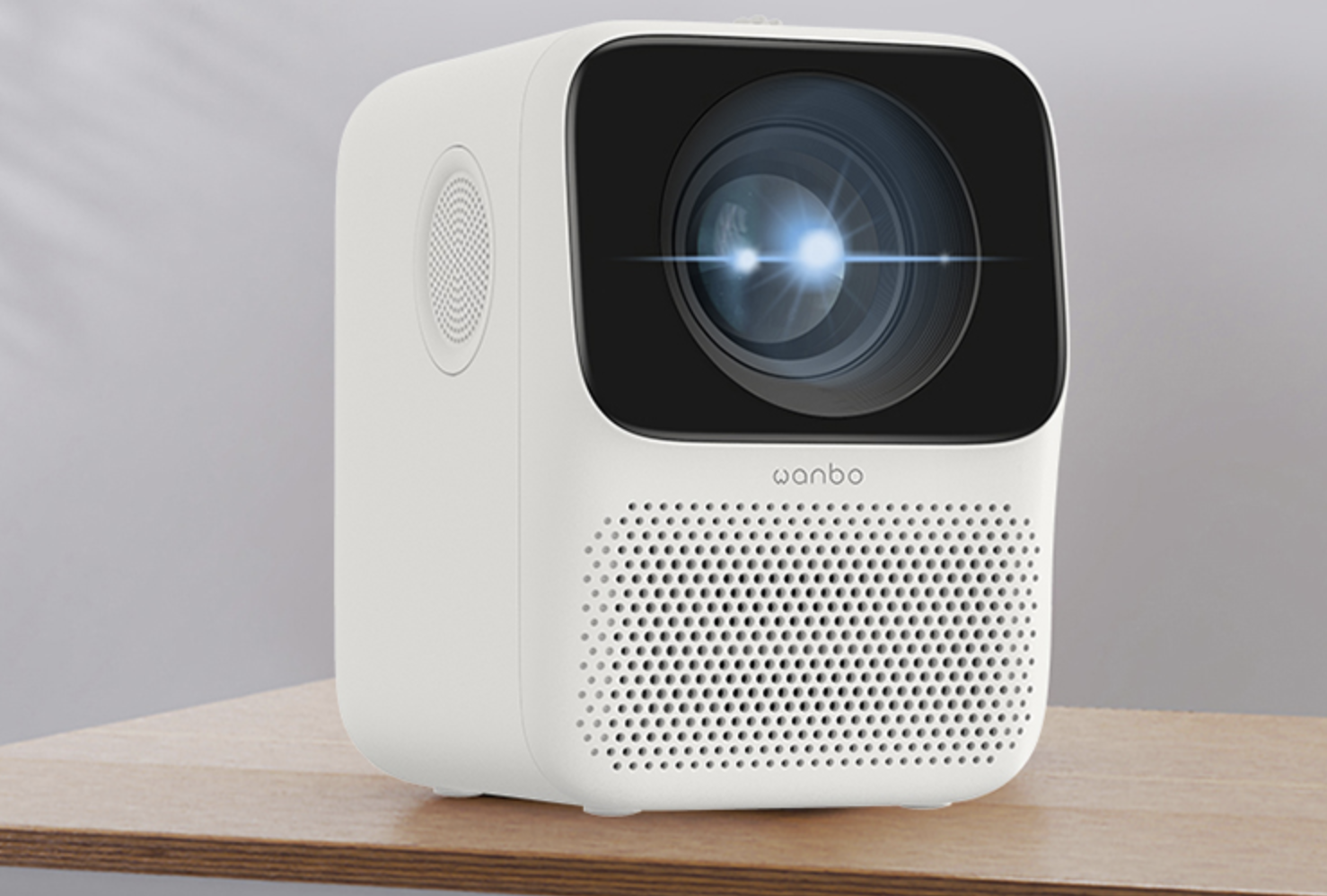 618值得买的数码产品推荐千元便携投影仪推荐